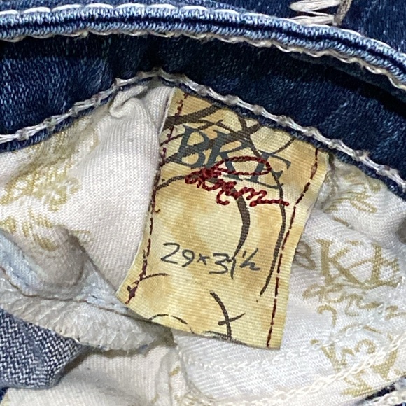 BKE Buckle Sabrina Boot Cut Jeans 29 31 1/2 - Picture 4 of 4